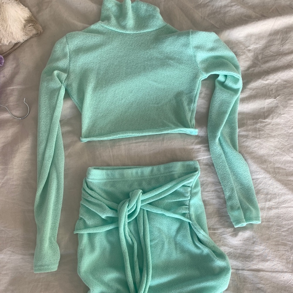 PLT Mint Green Crop Set